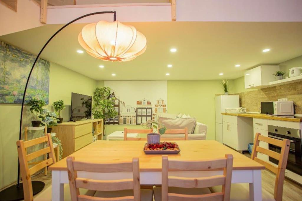 Cosy 2 Bedroom Flat In Akacfa St., Sol Budapest Ngoại thất bức ảnh